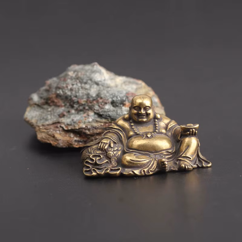Antique Copper Maitreya Buddha Statue Small Desktop Brass Ornament Home Decor Sculptures Religions Room Desk Decoration