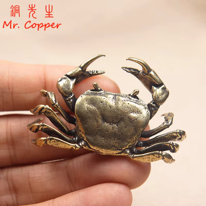 Solid Brass Crab Small Statue Ornament Copper Handmade Antique Animal Miniature Figurine Office Desk Decoration Home