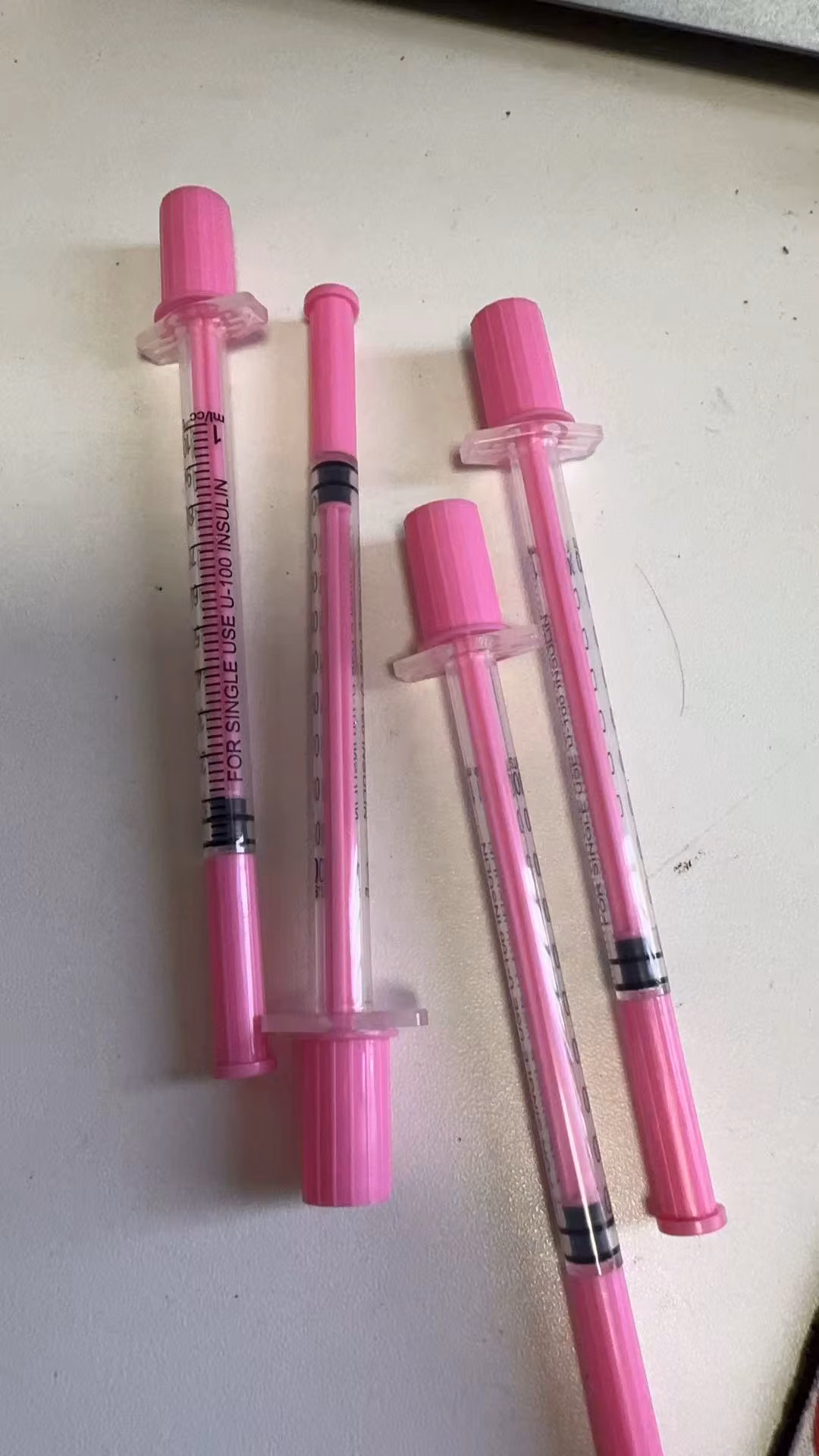 Pink Purple Insulin Syringe 0.3ml 0.5ml 1ml with 30g 31g Needle for Human Veterinary Syringe