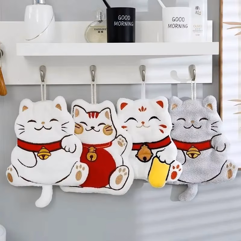 New Year's Coral Fleece Lucky Cat Hand Towel Soft Absorbent Cute Embroidered Rag Quick Dry Handkerchief Hanging Towels