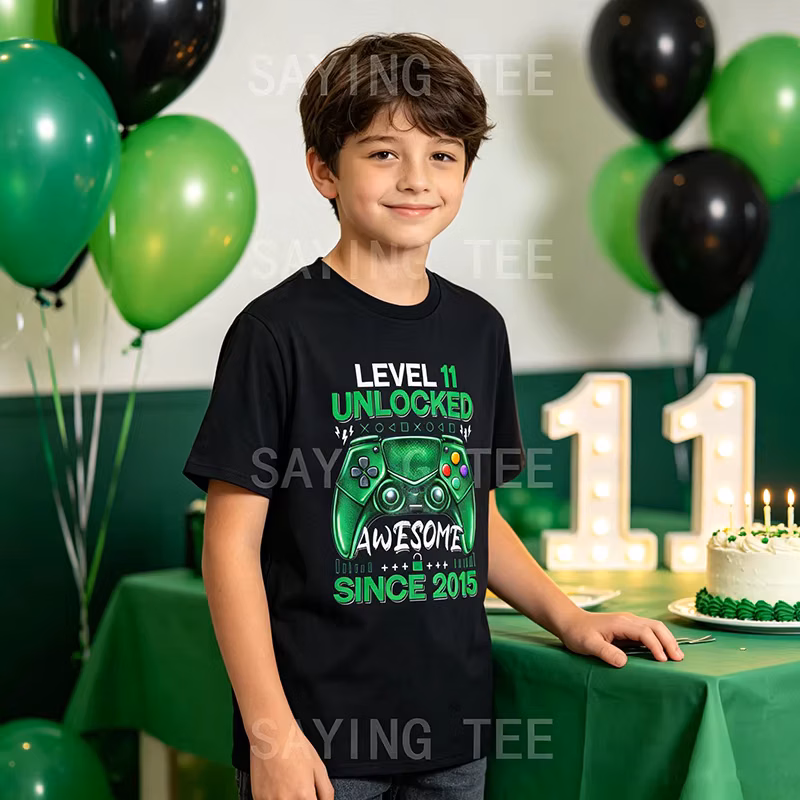 Level 11 Unlocked Awesome Since 2015 11th Birthday Boy Gamer T-Shirt Born in 2015 11 Years Old Sons Nephews B-day