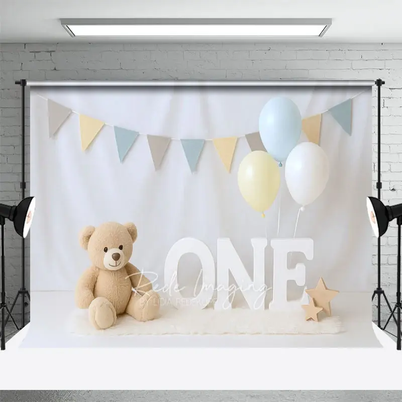 Aperturee Bearly White Wall Flag Balloon Cake Smash Backdrop, 3X2FT(1MX0.6M), 14 USD, birthday cake smash backdrops, LRHD9K03-M